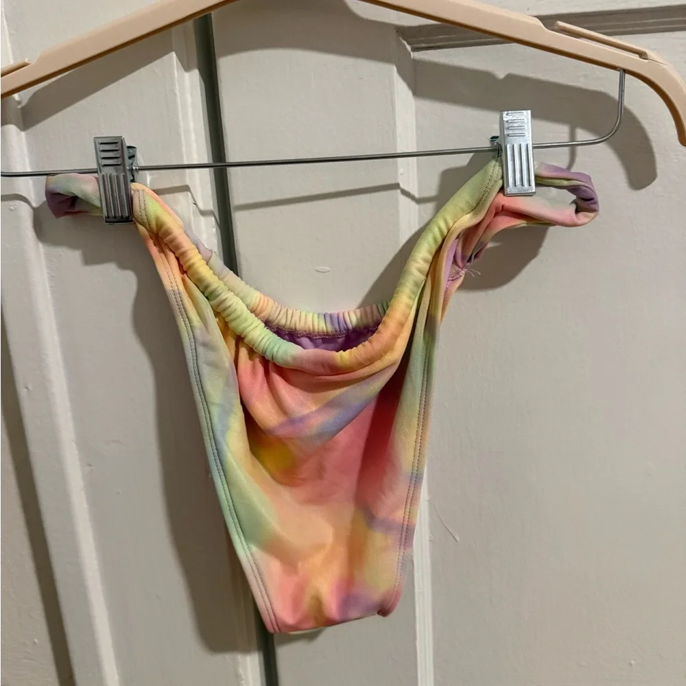 Wild Fable Pastel Tie-Dye Bikini Set - Picture 4 of 8